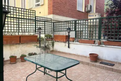Casa in vendita, Via San Tommaso d'Aquino, Roma