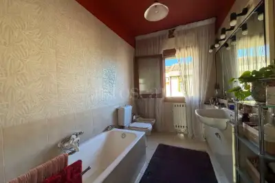 Villino a Schiera in vendita, Via Duca d'Aosta, San Giovanni la Punta