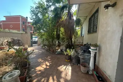 Casa Indipendente in vendita, Via Ambrogio Sansedoni, Roma
