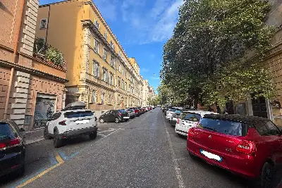 Casa in vendita, Via Machiavelli, Roma