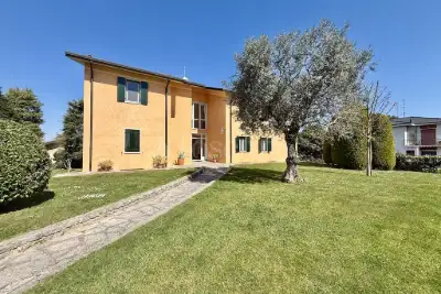 Casa in vendita, Via Lugana, Peschiera del Garda