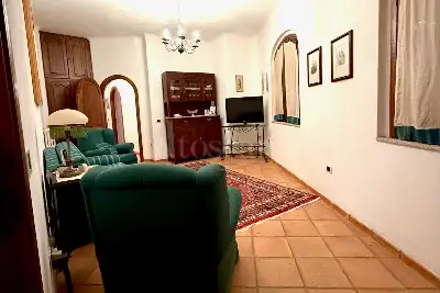 Villa in vendita, Via Alfredo Graziani, Tempio Pausania