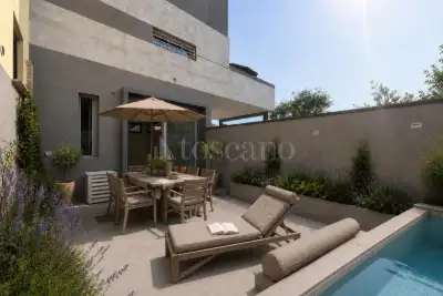 House for sale, Via Sogliani, Opera