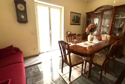 Casa in vendita, Via delle Acacie, Roma