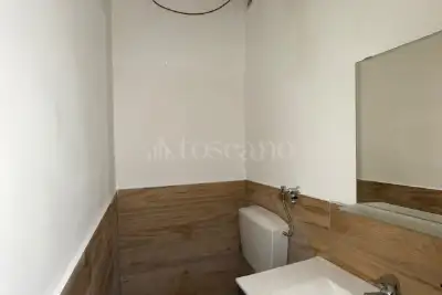 Store for rent, Via Tuscolana, Roma