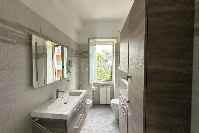 Casa in vendita, Piazza Alfonso Neuschuler, Roma