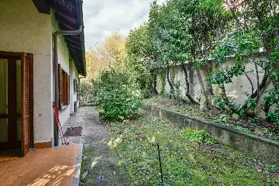 Casa Indipendente in vendita, Via Alla Zocca, Como