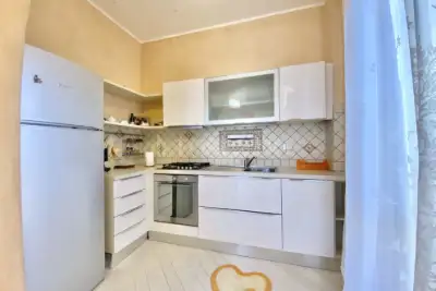 Casa in vendita, Via Recanati, Giardini-Naxos