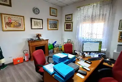 Negozio in affitto, Via della Massimilla, Roma