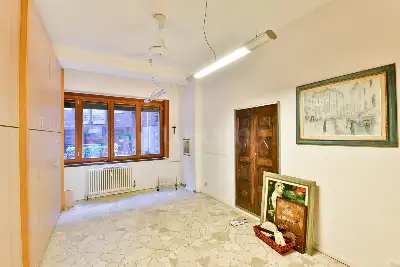 Casa in vendita, Via Rezzonico, Como