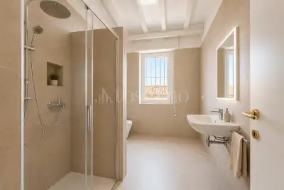 Casa Indipendente in vendita, Via Centenaro, Lonato del Garda