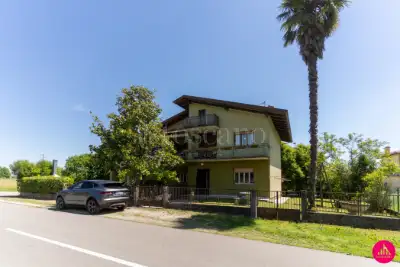 Villa Bifamiliare in vendita, Via Francesco Panciera, Zoppola