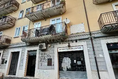 Negozio in vendita, Via Santissima Trinità, Avellino