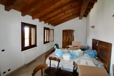 Casa Indipendente in vendita, Via Gioacchino Rossini, Fontanafredda