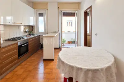 Casa in vendita, Via Giosuè Carducci, Brescia