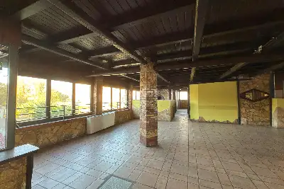 Negozio in vendita, Strada Lungomare, Latina