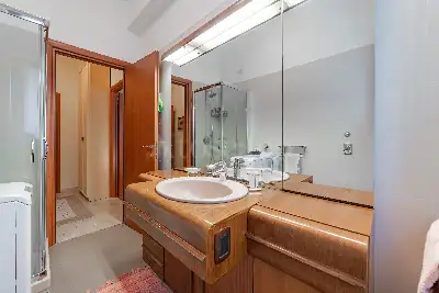 Casa in vendita, Viale Giovanni Suzzani, Milano