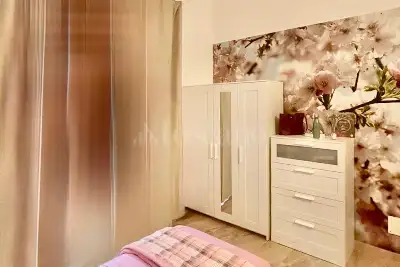 Casa in vendita, Via Pollenzo 49, Torino