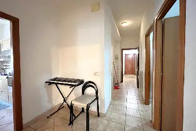 Casa in vendita, Via Caprese, Roma