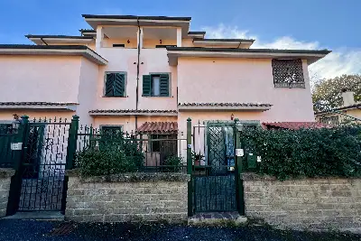 Villa Bifamiliare in vendita, Via Elini, Fiumicino