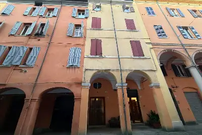 Casa in vendita, Rua Frati, Modena