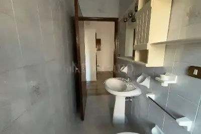 Casa in vendita, Via Martiri delle Fosse Ardeatine, Brindisi