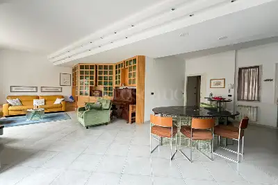 Casa in vendita, Via Arturo Graf, Roma