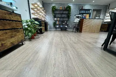 Negozio in affitto, Via G. Oberdan, Latina