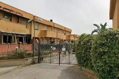 Villino a Schiera in vendita, Via Spadafora, Palermo
