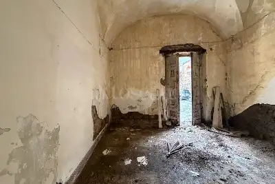 Casa Indipendente in vendita, Gravina - Piazza della Libertà, Gravina di Catania