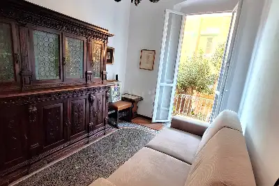 Casa in vendita, Via Carlo e Nello Rosselli, Genova