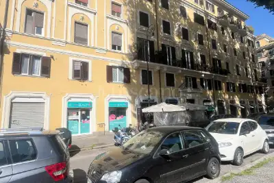 Soffitta in vendita, Piazza Giovine Italia, Roma