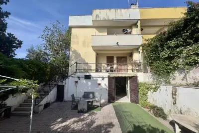 Villa Plurifamiliare in vendita, Viale Roma, Anzio