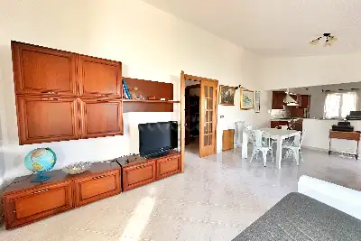 Villa in vendita, Via Armungia, Fiumicino