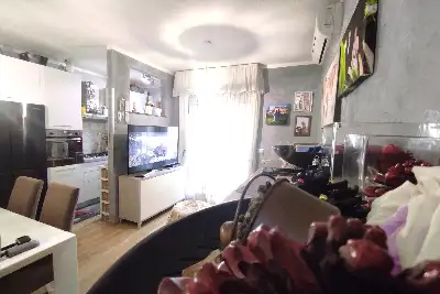 Casa in vendita, Via Tancredi Chiaraluce, Roma