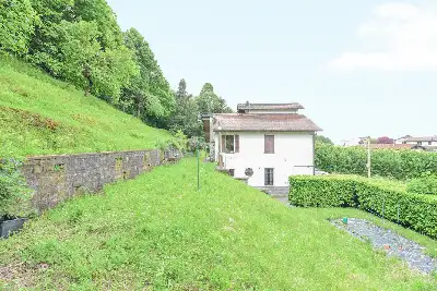 Villa Plurifamiliare in vendita, Via Arcioni, Como