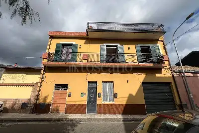 Casa in vendita, Via Alessandro Manzoni, Viagrande