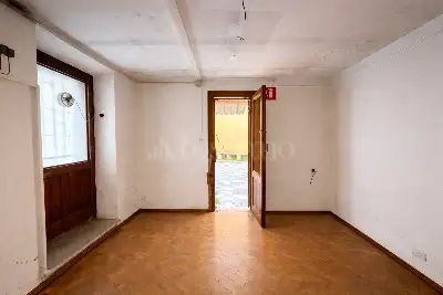 Laboratorio in vendita, Via Faleria, Roma