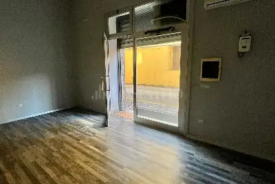 Negozio in affitto, Via Melfi, Atripalda, Atripalda