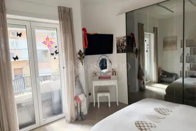 Casa in vendita, Via Dicomano, Roma