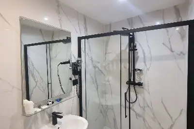 Albergo in vendita, Via Firenze, Roma