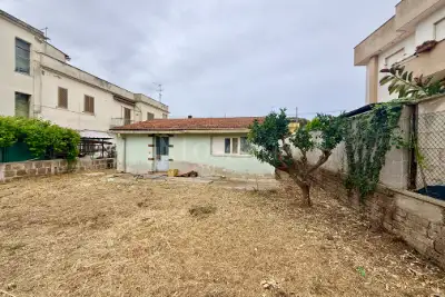 Casa Indipendente in vendita, Via Bernina, Nettuno
