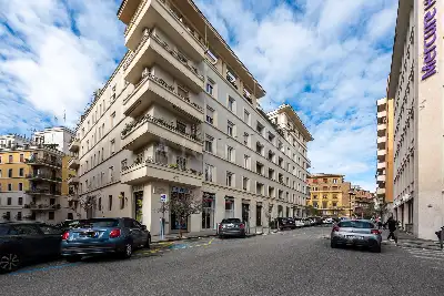 Attività Commerciale in vendita, Via Arezzo, Roma