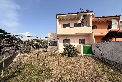 Villa Bifamiliare in vendita, Via Adige, Ardea