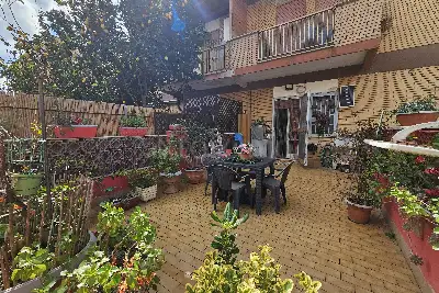 Villa Plurifamiliare in vendita, Lungomare delle Meduse, Pomezia