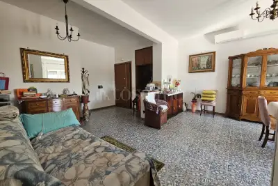 Casa in vendita, Viale Danimarca, Pomezia