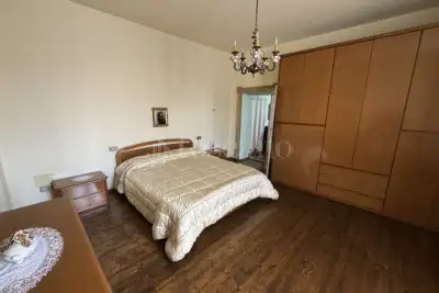 Casa Indipendente in vendita, Via IV Novembre, Gussago