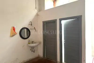 Magazzino in affitto, Via Sant'Antonio , Prato