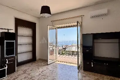 Casa in vendita, Via Orlando Vittorio Emanuele, Aci Castello