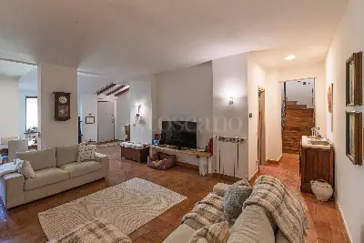 Villa Plurifamiliare in vendita, Castel de' Ceveri, Formello